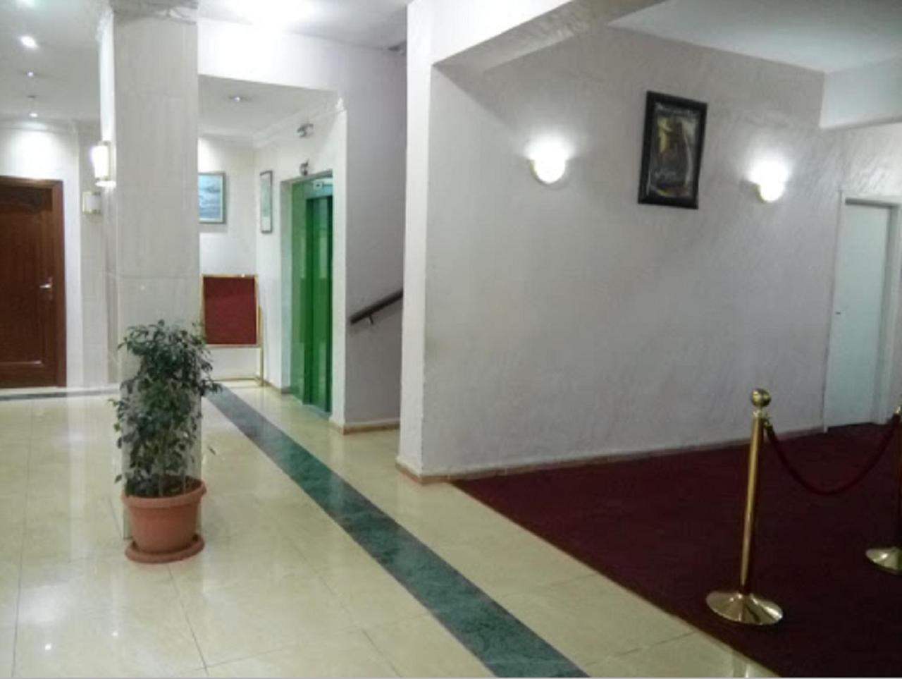 Hotel De L'Aeroport Algiers Exteriör bild